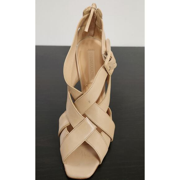 BCBGMaxazria Beige Leather Heels-Size 7B - Picture 7 of 9
